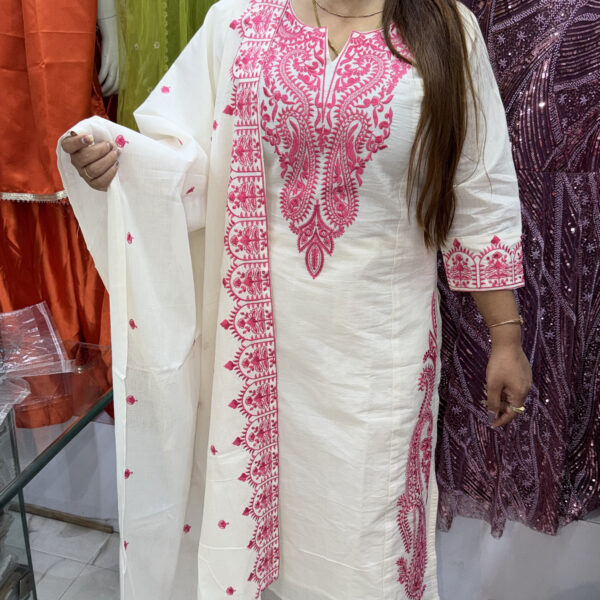 Off White Embroidered Kurta Set